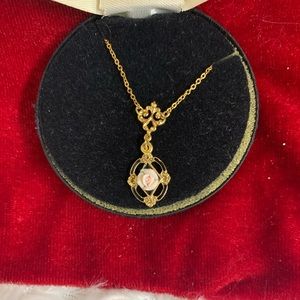 1928 gold necklace